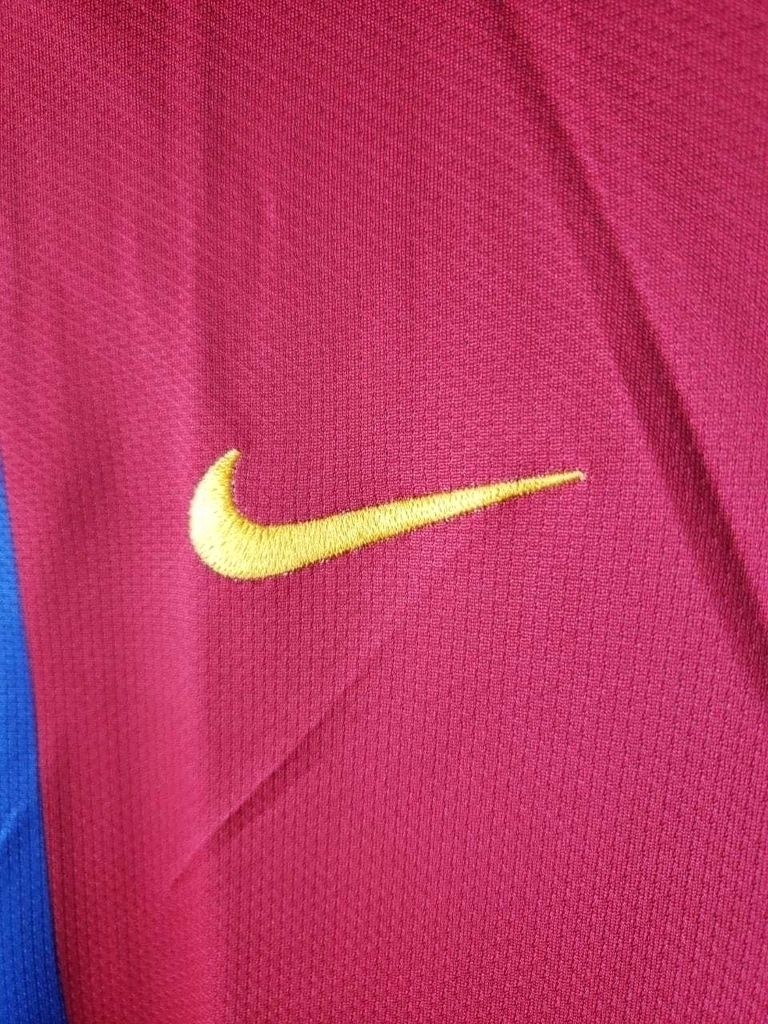 Barcelona Retro Shirt 2006/2007 - Nike Blue Maroon